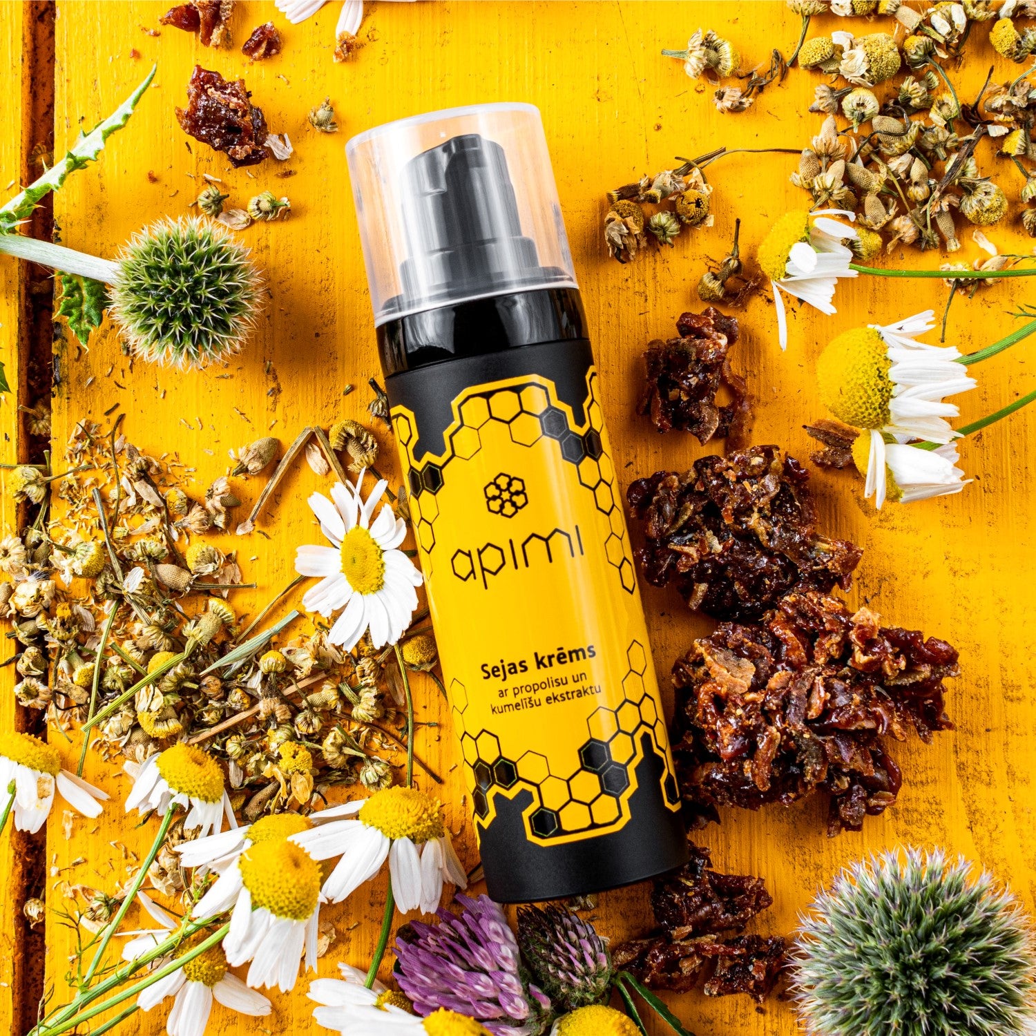 Apimi Face cream with propolis and chamomile extract - Sejas krēms ar propolisu un kumelīšu ekstraktu